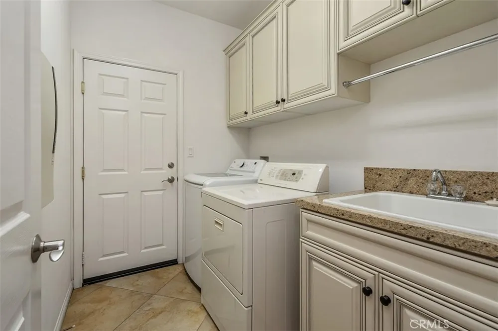60585 Desert Rose Drive La Quinta, CA 92253