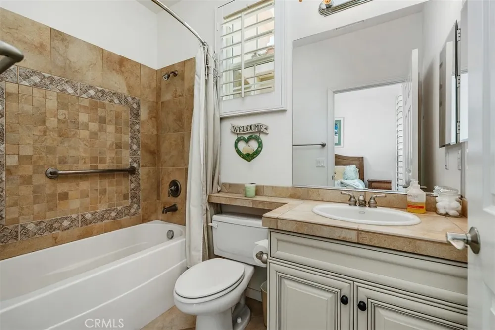 60585 Desert Rose Drive La Quinta, CA 92253