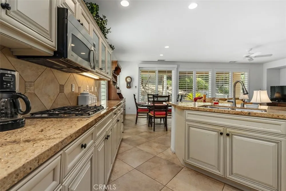 60585 Desert Rose Drive La Quinta, CA 92253