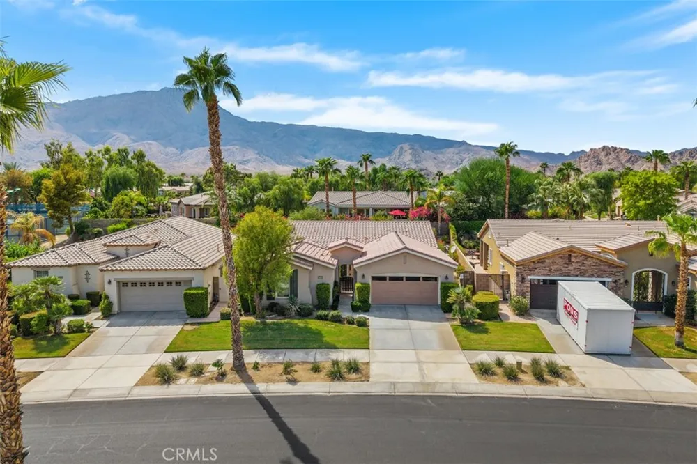 60585 Desert Rose Drive La Quinta, CA 92253