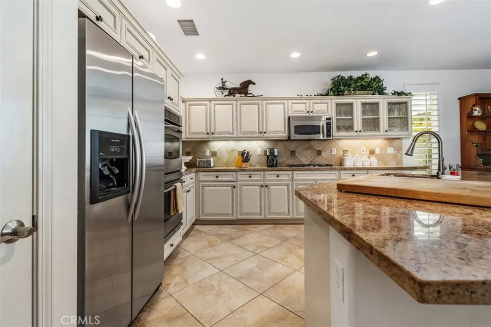 60585 Desert Rose Drive La Quinta, CA 92253