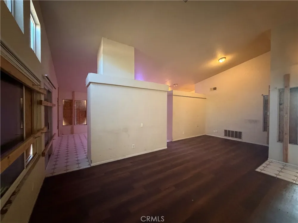 44251 Tahoe Way Lancaster, CA 93536
