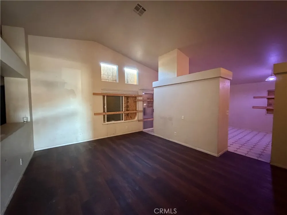 44251 Tahoe Way Lancaster, CA 93536