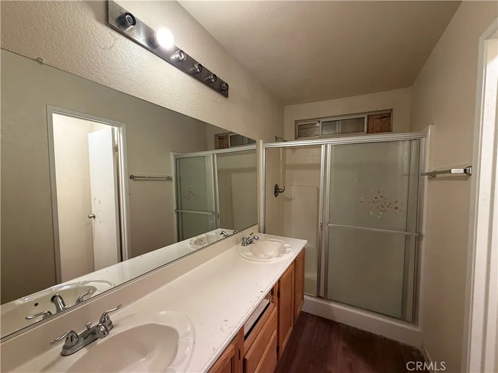 44251 Tahoe Way Lancaster, CA 93536