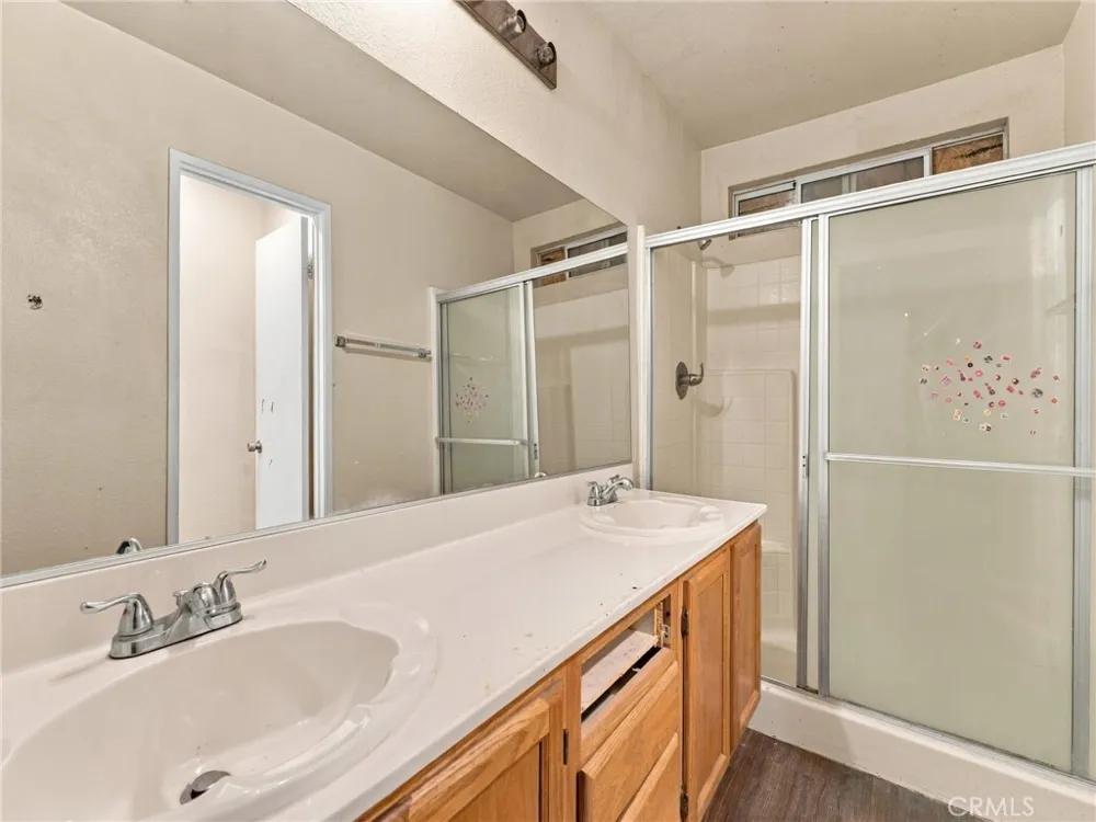 44251 Tahoe Way Lancaster, CA 93536