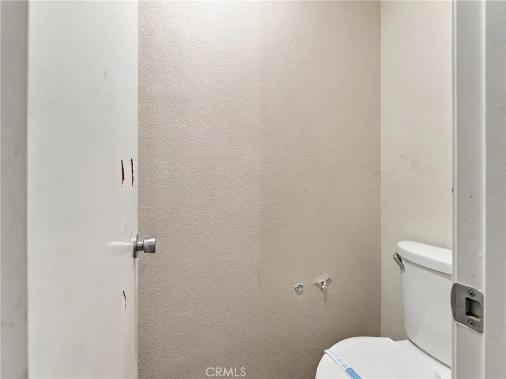 44251 Tahoe Way Lancaster, CA 93536