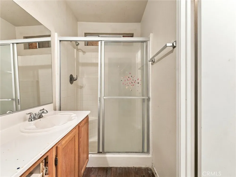 44251 Tahoe Way Lancaster, CA 93536
