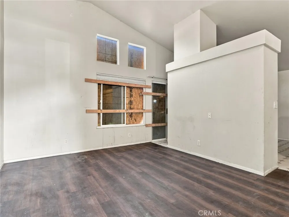 44251 Tahoe Way Lancaster, CA 93536