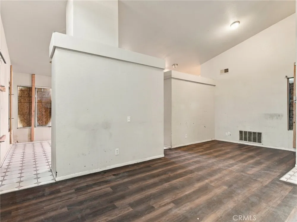 44251 Tahoe Way Lancaster, CA 93536