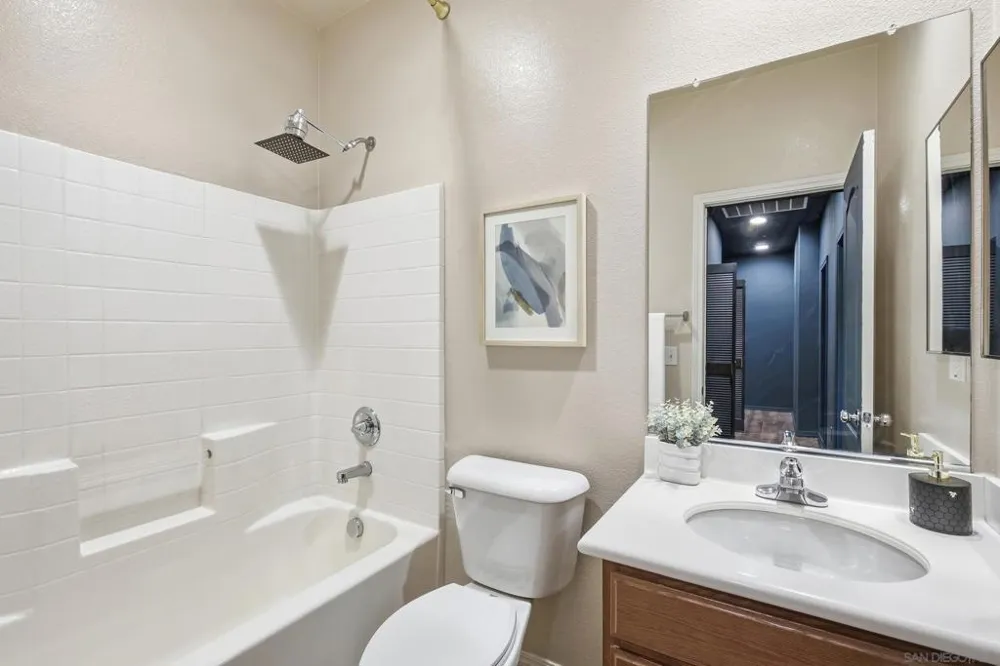 425 S Meadowbrook Drive #140 San Diego, CA 92114