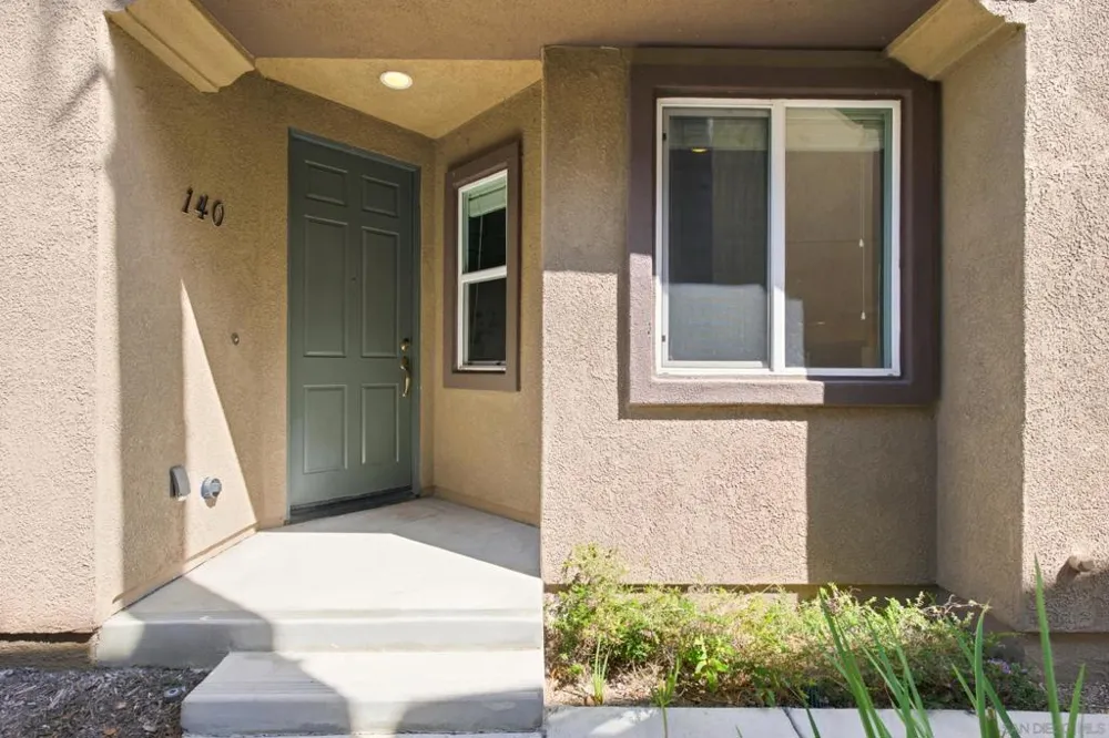 425 S Meadowbrook Drive #140 San Diego, CA 92114