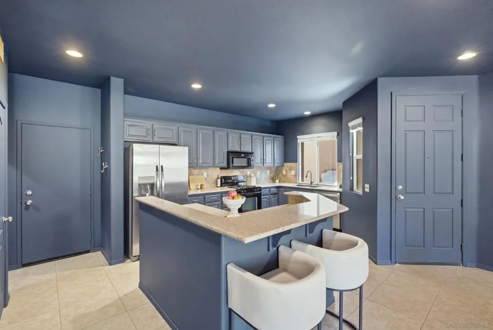 425 S Meadowbrook Drive #140 San Diego, CA 92114