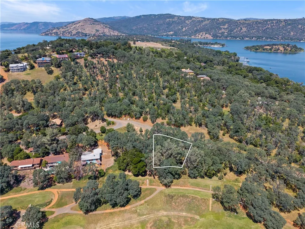 8239 Little Borax Lake Rd Kelseyville, CA 95451