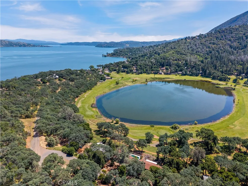 8239 Little Borax Lake Rd Kelseyville, CA 95451