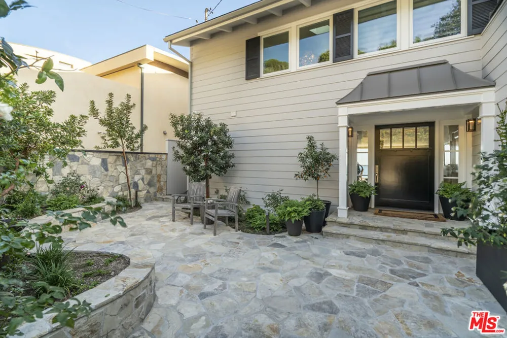 27002 Malibu Cove Colony Drive Malibu, CA 90265
