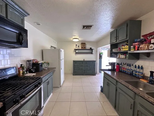 155 3rd Street #1 Blythe, CA 92225