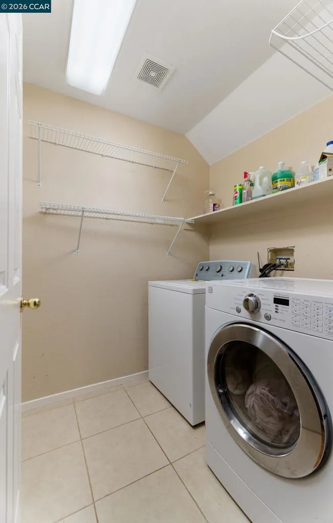 920 Turquoise St Vacaville, CA 95687