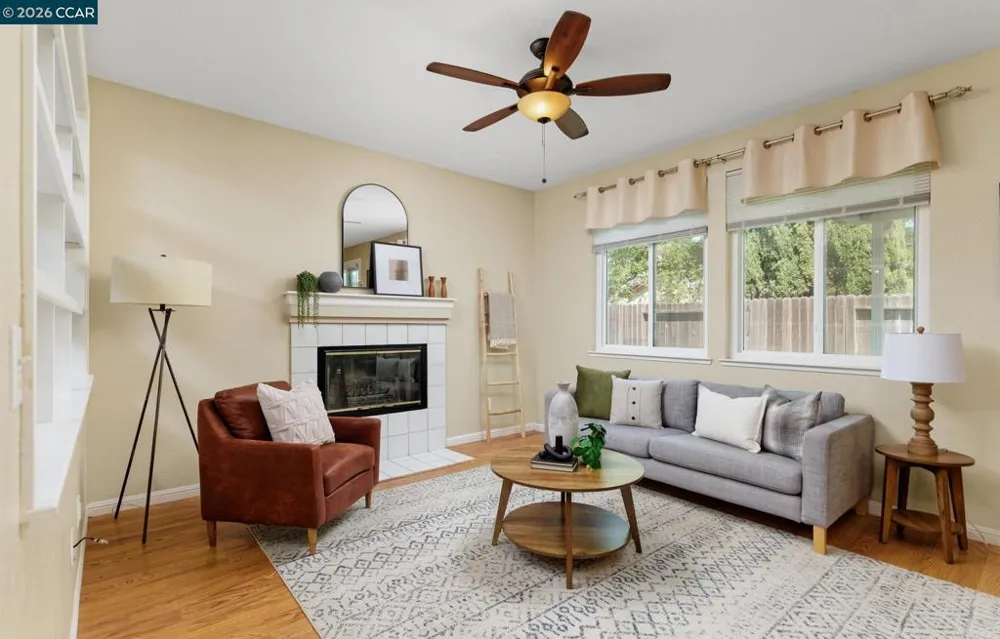 920 Turquoise St Vacaville, CA 95687