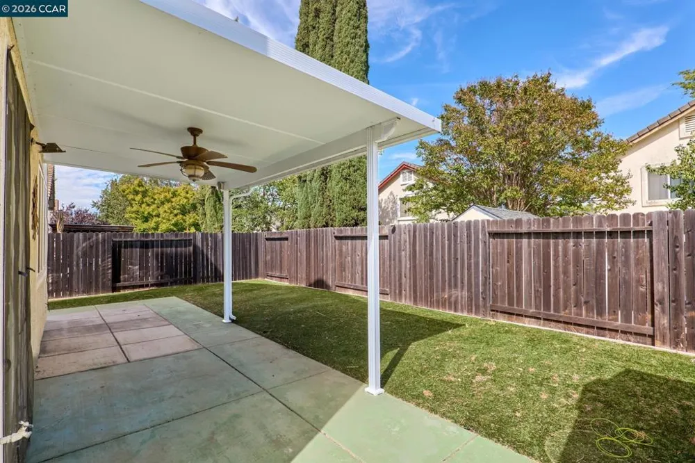 920 Turquoise St Vacaville, CA 95687