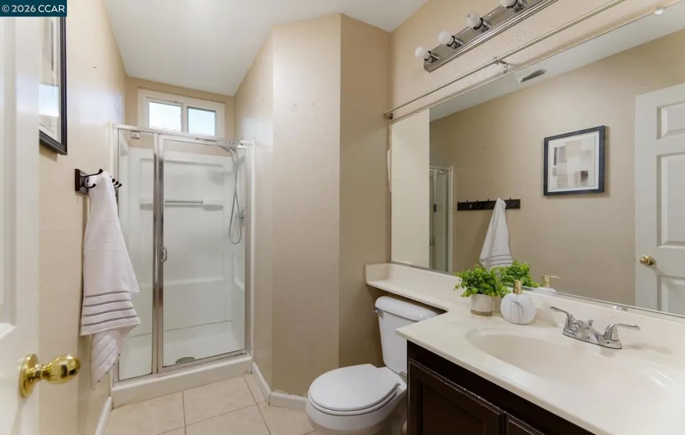 920 Turquoise St Vacaville, CA 95687