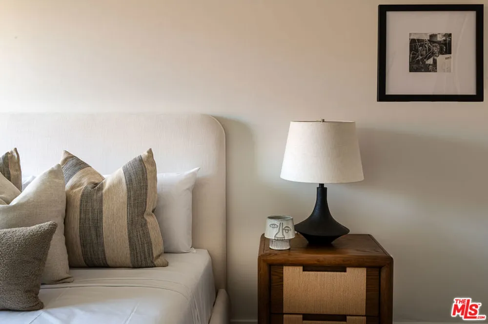 928 Croft Avenue #303 West Hollywood, CA 90069