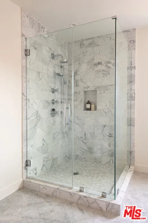 928 Croft Avenue #303 West Hollywood, CA 90069