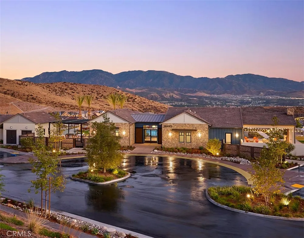 28216 Glory Place Canyon Country, CA 91350