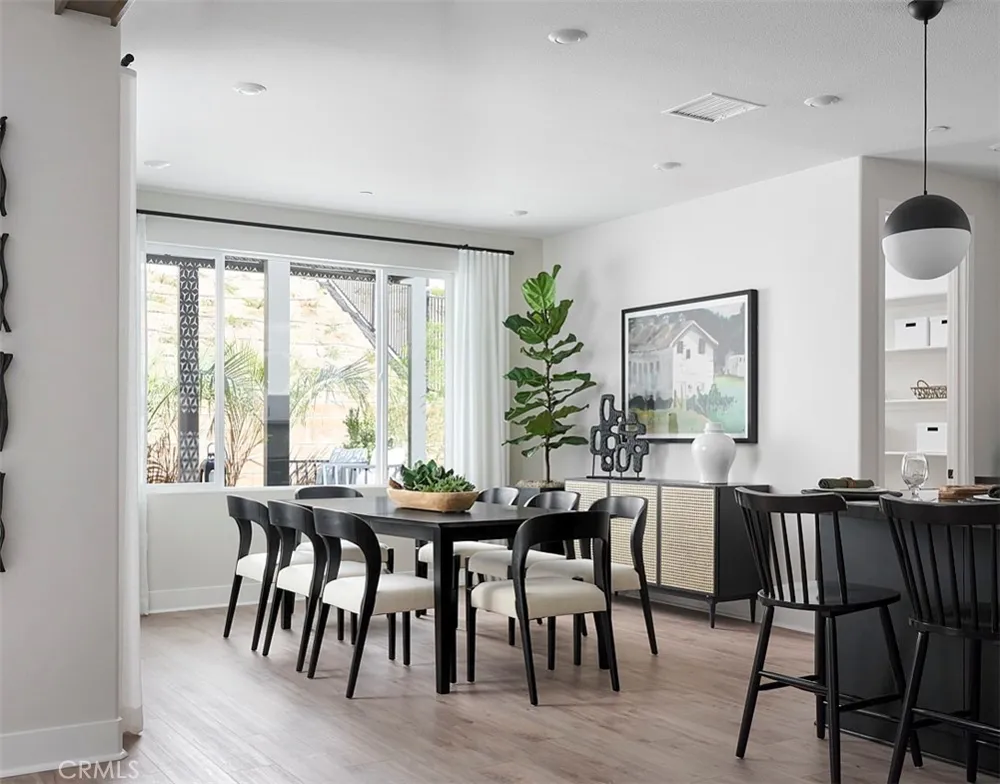 28216 Glory Place Canyon Country, CA 91350
