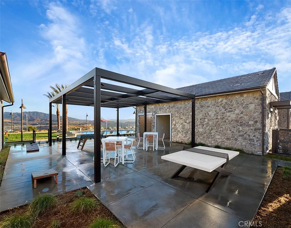 28216 Glory Place Canyon Country, CA 91350