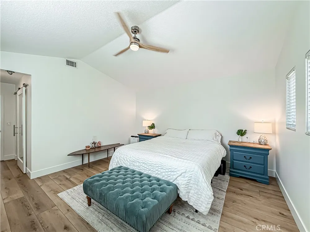 4331 Oak Glen Calabasas, CA 91302