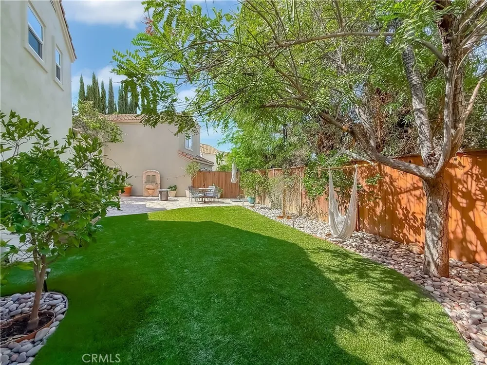 4331 Oak Glen Calabasas, CA 91302