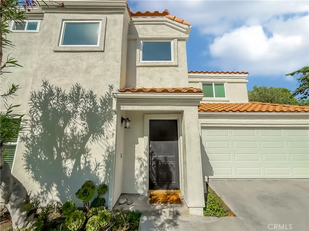 4331 Oak Glen Calabasas, CA 91302