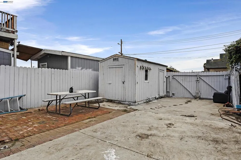 1908 Pennsylvania Ave Richmond, CA 94801