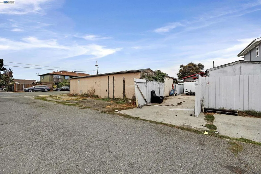 1908 Pennsylvania Ave Richmond, CA 94801