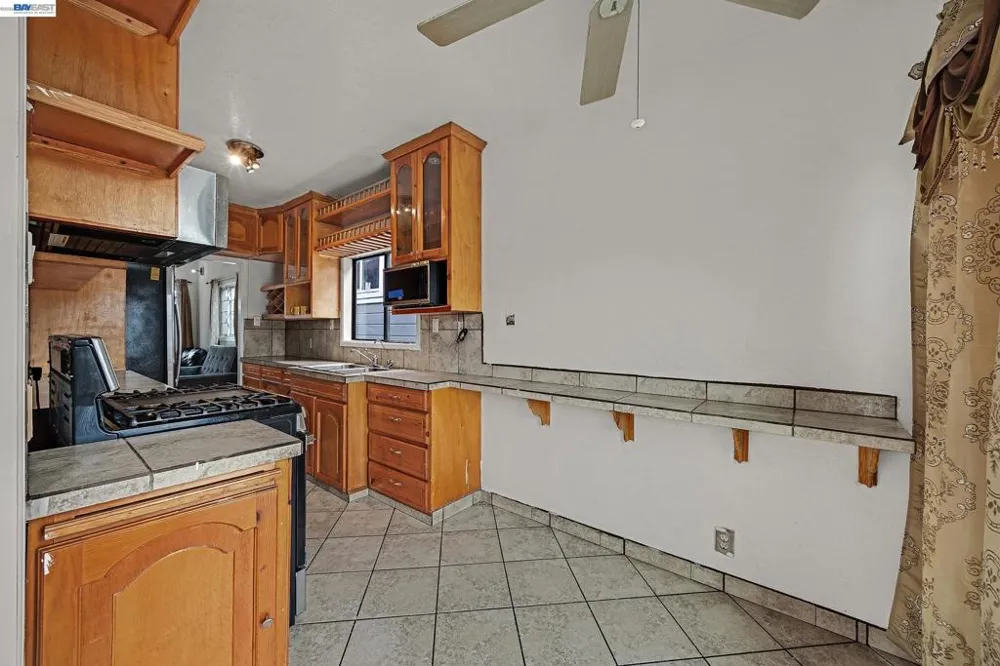 1908 Pennsylvania Ave Richmond, CA 94801