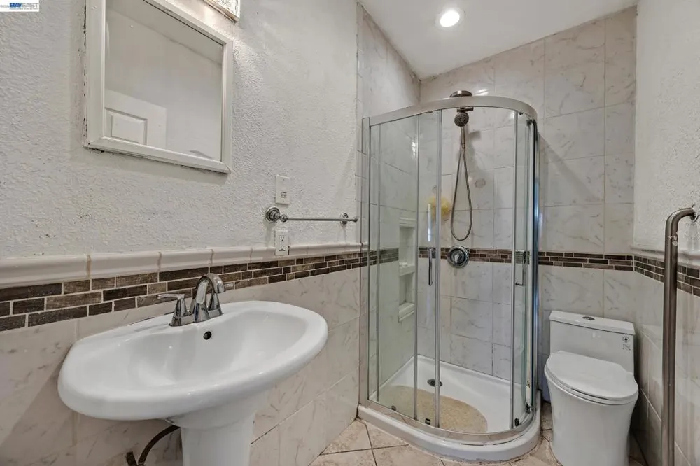 1908 Pennsylvania Ave Richmond, CA 94801