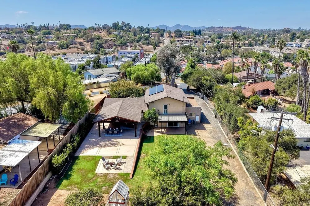 2500 Cranston Drive Escondido, CA 92025