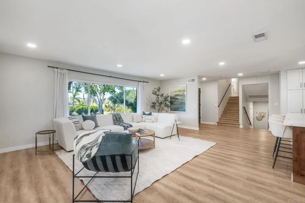 2500 Cranston Drive Escondido, CA 92025