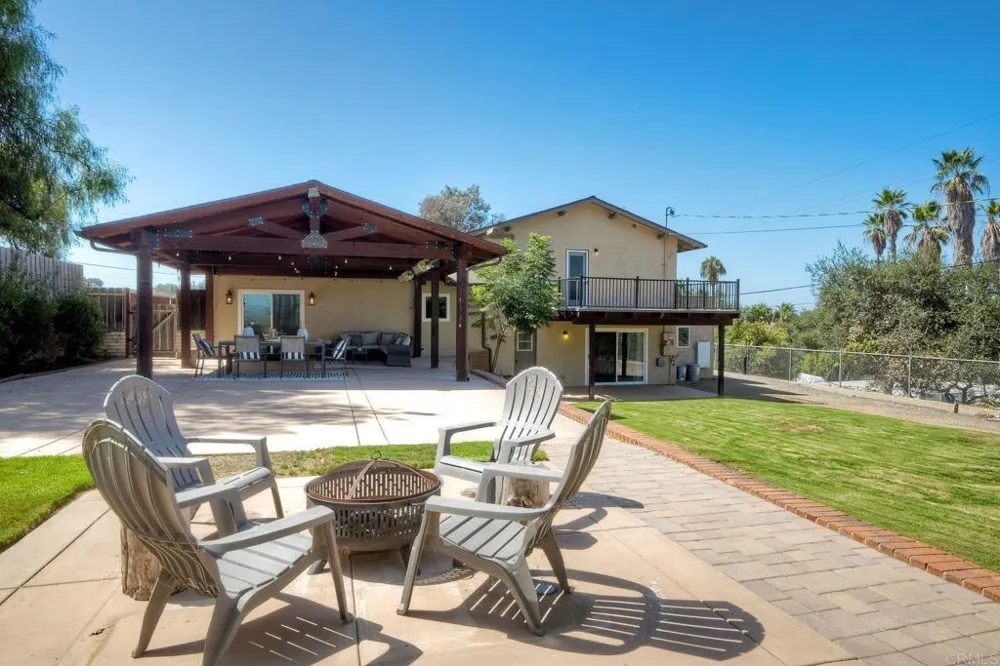 2500 Cranston Drive Escondido, CA 92025