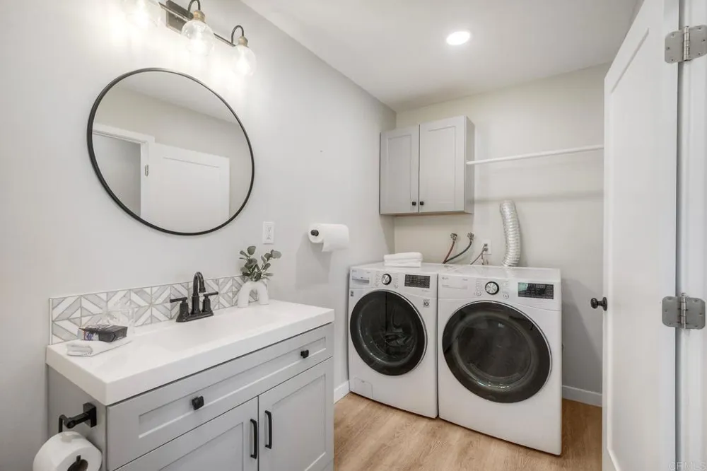 2500 Cranston Drive Escondido, CA 92025