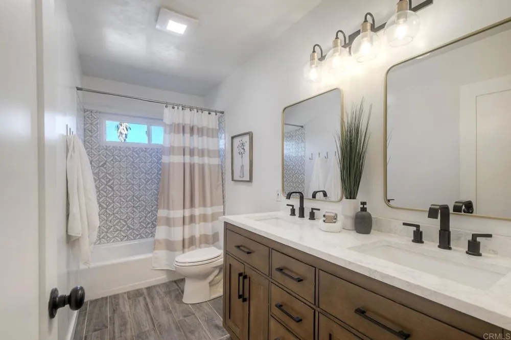 2500 Cranston Drive Escondido, CA 92025
