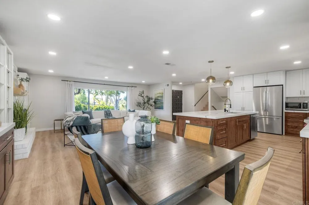 2500 Cranston Drive Escondido, CA 92025