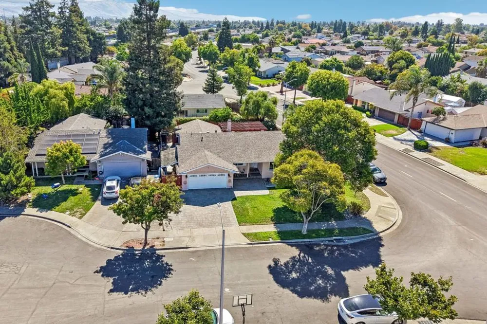 4860 Humber Place Newark, CA 94560