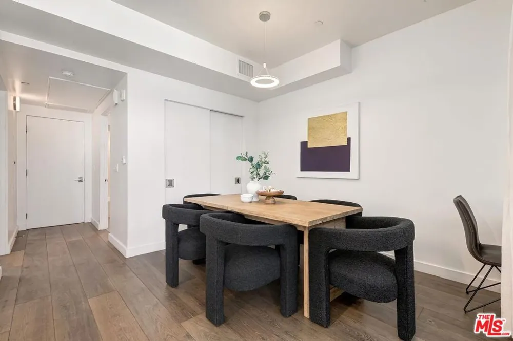 1433 14th Street #15 Santa Monica, CA 90404