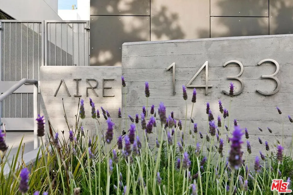 1433 14th Street #15 Santa Monica, CA 90404