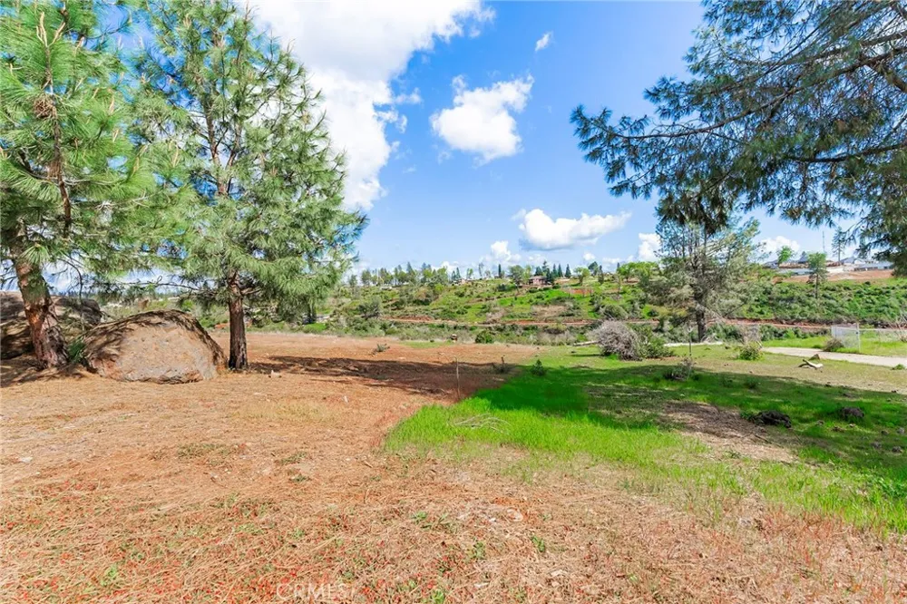 5805 Acorn Ridge Drive Paradise, CA 95969