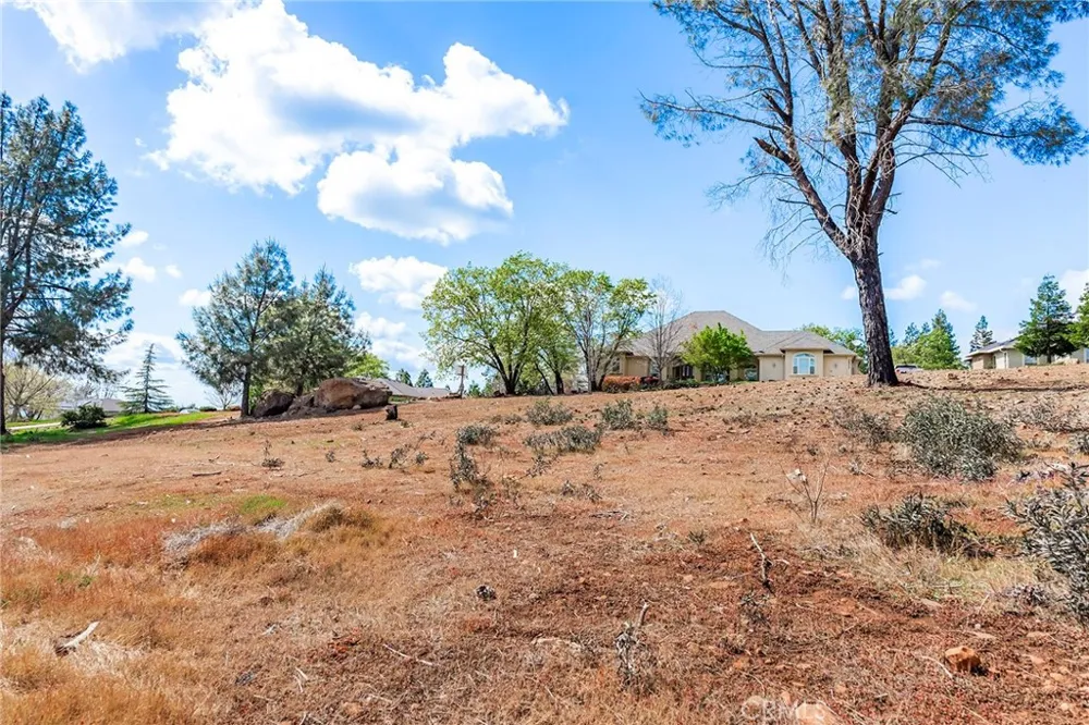 5805 Acorn Ridge Drive Paradise, CA 95969