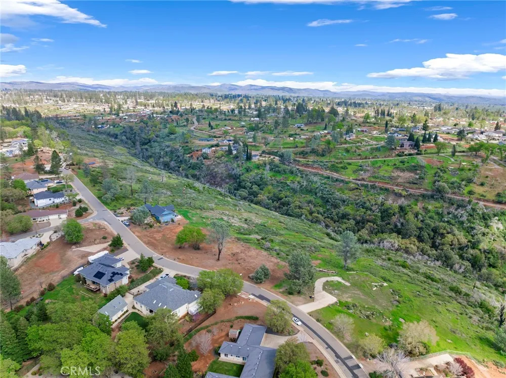 5805 Acorn Ridge Drive Paradise, CA 95969