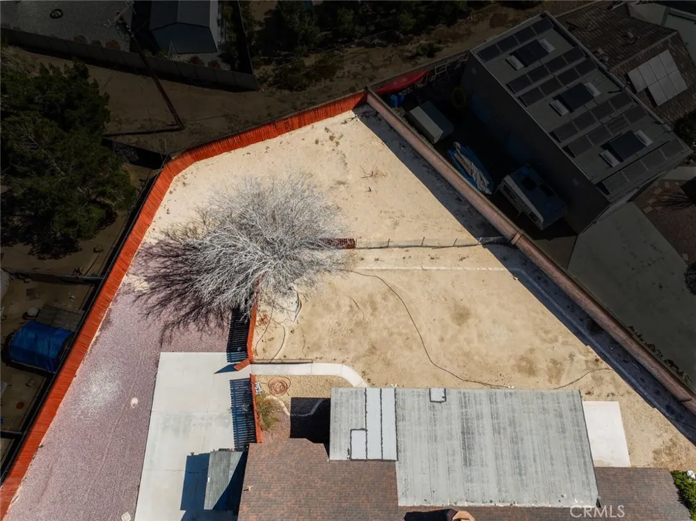 13889 Olathe Road Apple Valley, CA 92307