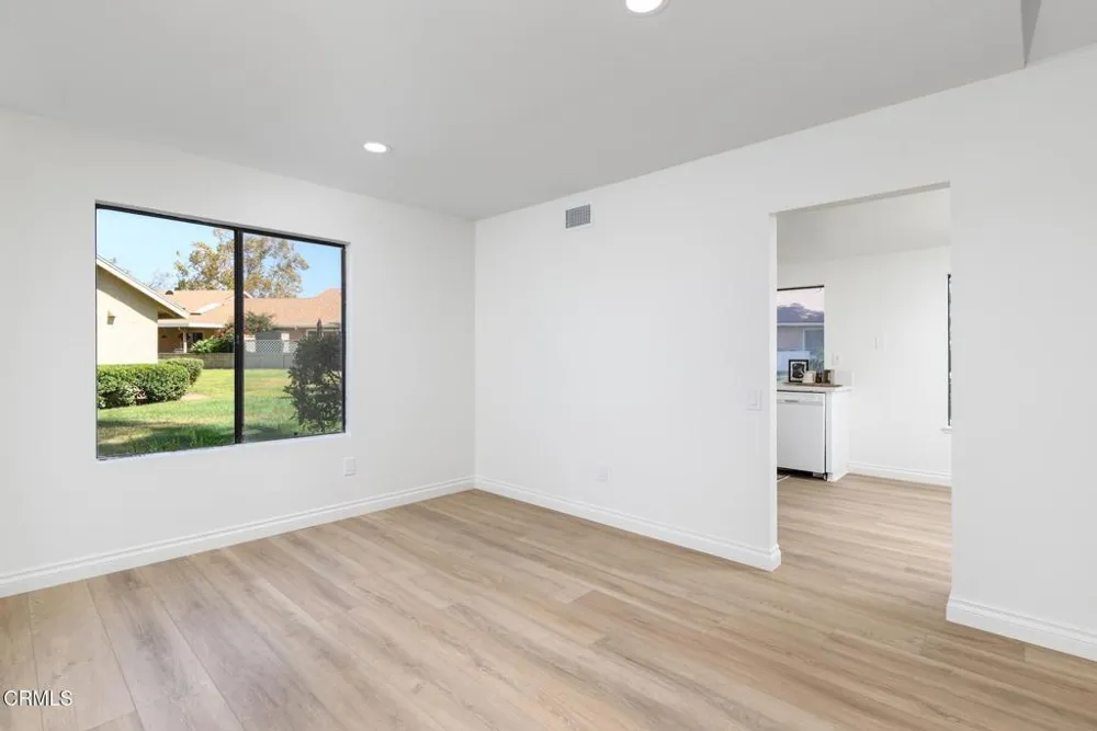 39116 Village 39 Camarillo, CA 93012